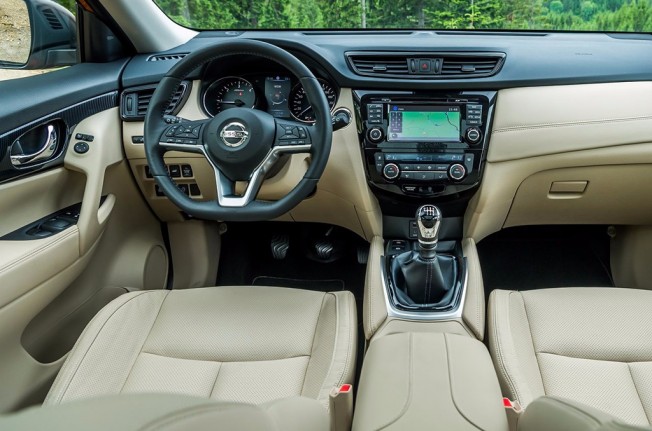 Nissan X-Trail 2017 - interior Nissan X-Trail 2017 - interior