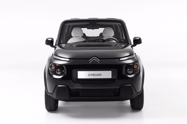 Citroën E-Mehári Styled by Courrèges - frontal Citroën E-Mehári Styled by Courrèges - frontal