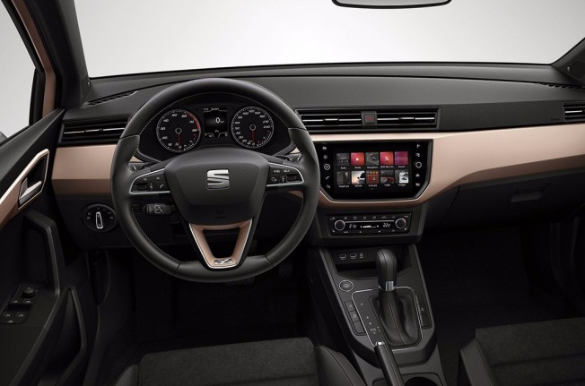 SEAT Ibiza 2017 - interior SEAT Ibiza 2017 - interior
