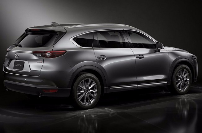 Mazda CX-8 2018 - posterior Mazda CX-8 2018 - posterior