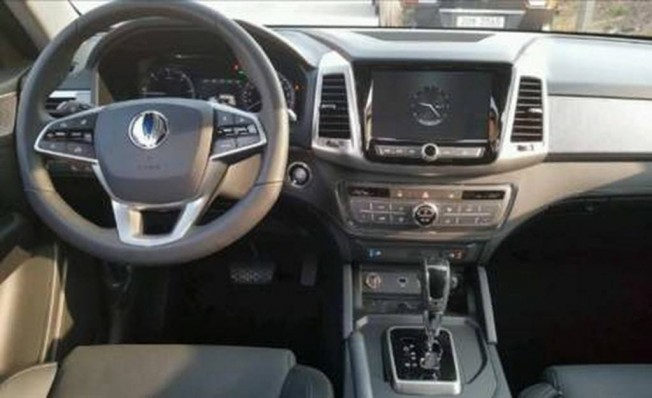 SsangYong Actyon Sports 2018 - foto espía interior SsangYong Actyon Sports 2018 - foto espía interior