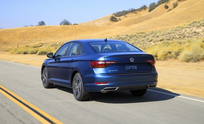 Volkswagen Jetta 2018 - posterior Volkswagen Jetta 2018 - posterior