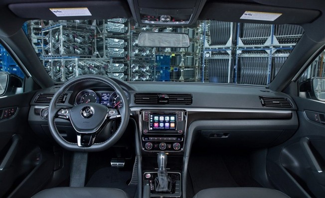 Volkswagen Passat GT 2018 - interior Volkswagen Passat GT 2018 - interior