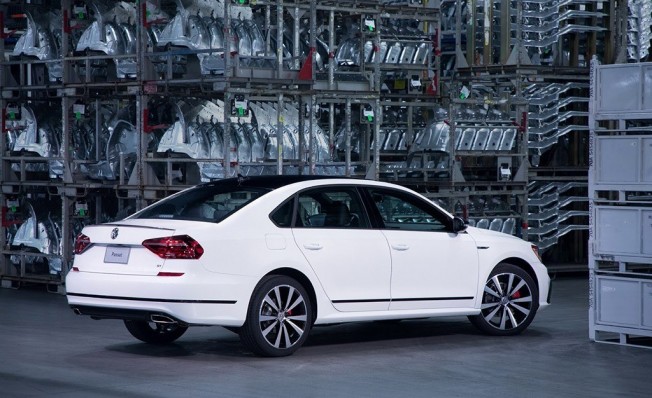 Volkswagen Passat GT 2018 - posterior Volkswagen Passat GT 2018 - posterior