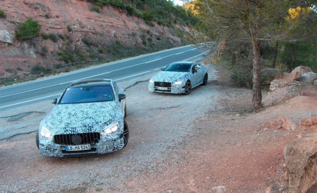 Mercedes-AMG GT4 - foto espía Mercedes-AMG GT4 - foto espía