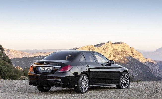 Mercedes-AMG C 43 4MATIC 2018 - posterior Mercedes-AMG C 43 4MATIC 2018 - posterior