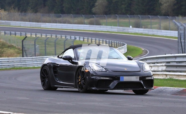 Porsche 718 Boxster Spyder - foto espía Porsche 718 Boxster Spyder - foto espía