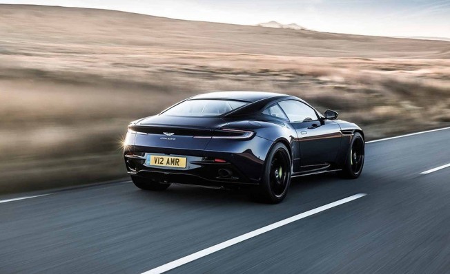 Aston Martin DB11 AMR - posterior Aston Martin DB11 AMR - posterior