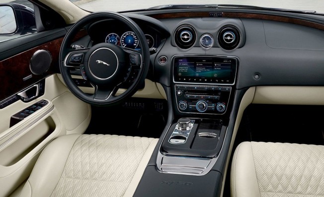 Jaguar XJ50 - interior Jaguar XJ50 - interior