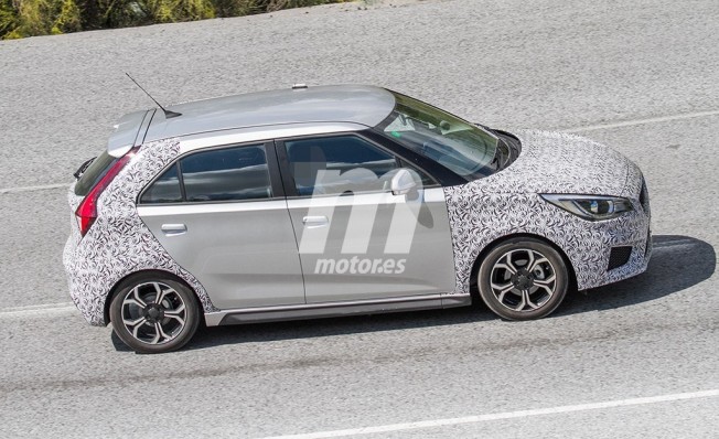 MG3 Sport 2019 - foto espía lateral MG3 Sport 2019 - foto espía lateral