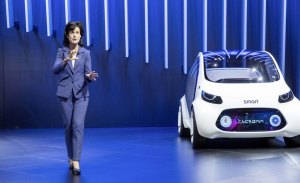 smart afronta una pérdida de ventas al eliminar las versiones gasolina, pero por poco tiempo