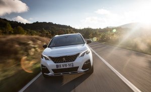 Francia - Mayo 2018: El Peugeot 3008 está en su mejor momento histórico
