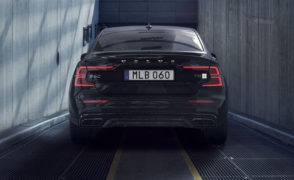 volvo-s60-2019-201847559_4.jpg