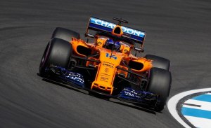 Alonso, tras clasificar 11º: "Salimos en nuestra pole position del grupo medio"