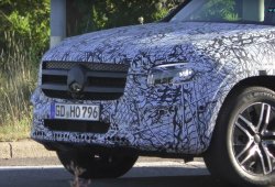 Un nuevo vídeo espía del Mercedes GLB nos muestra el diseño de la parrilla