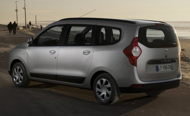 Dacia Lodgy - posterior Dacia Lodgy - posterior