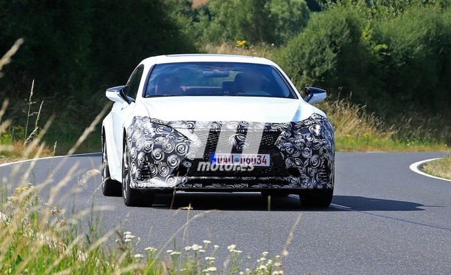 Lexus RC 2019 - foto espía frontal Lexus RC 2019 - foto espía frontal