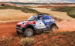 Przygonski cree que Sainz y Peterhansel ficharán por Mini