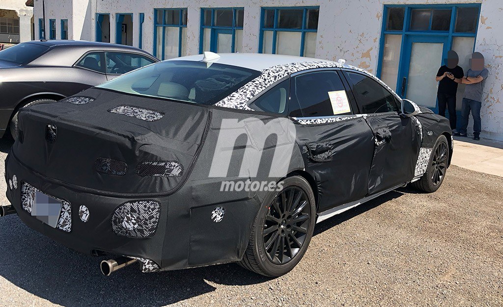 genesis-g80-2020-fotos-espia-201849358_1