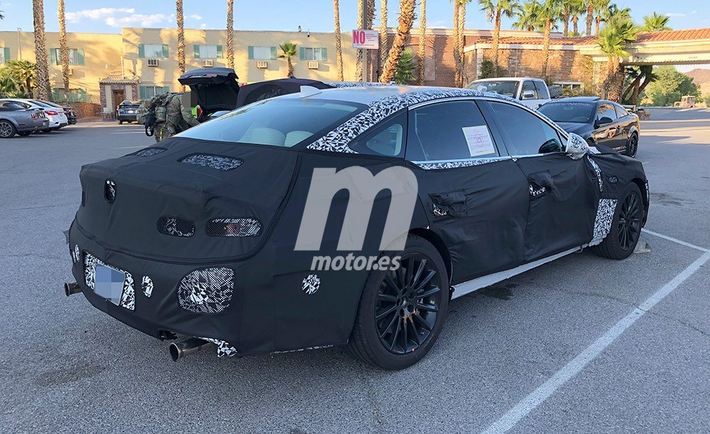 genesis-g80-2020-fotos-espia-201849358_1