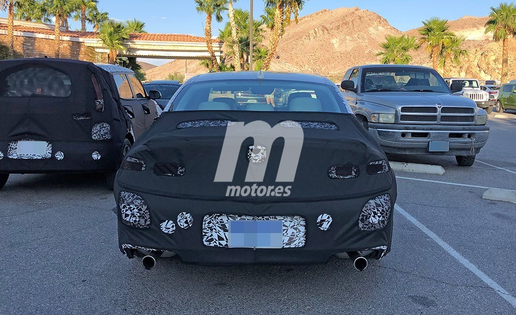 genesis-g80-2020-fotos-espia-201849358_1
