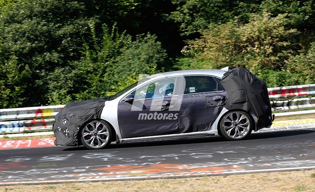 kia-ceed-gt-fotos-nurburgring-201849428_