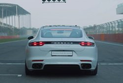 El Porsche Panamera reclama el título de sedán híbrido más rápido del mundo
