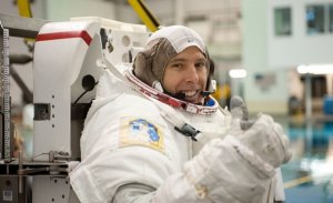 Andrew J. Feustel: el piloto más rápido del universo
