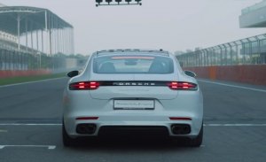 El Porsche Panamera reclama el título de sedán híbrido más rápido del mundo