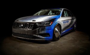 Volkswagen pretende reinar sobre la sal de Bonneville con un Jetta "algo retocado"