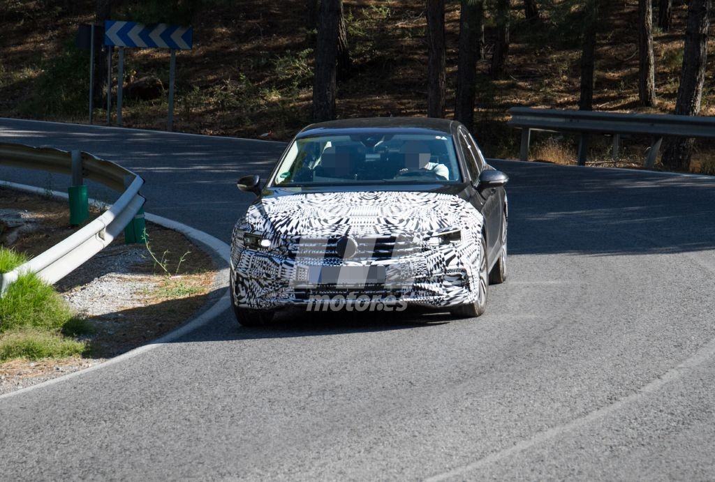 volkswagen-passat-facelift-201849214_1.j