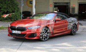 El BMW Serie 8 Cabrio cazado prácticamente al desnudo en la calle