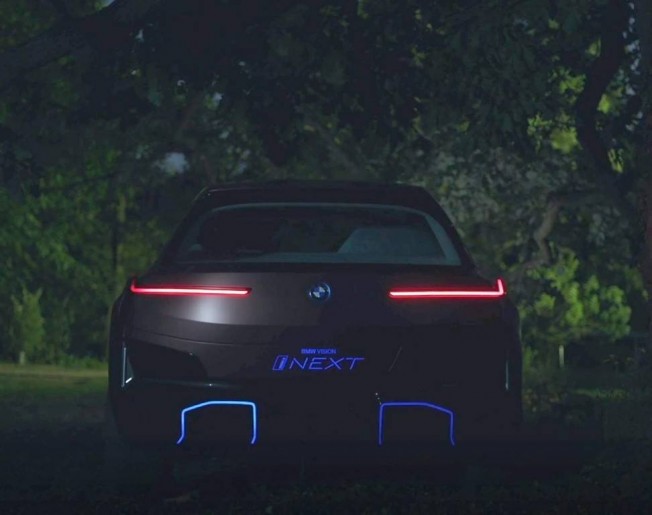 bmw-vision-inext-201849834_1.jpg