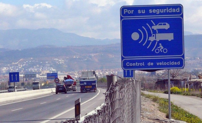 Aviso de control de velocidad Aviso de control de velocidad