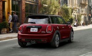 MINI Burgundy, más exclusividad para el urbanita premium