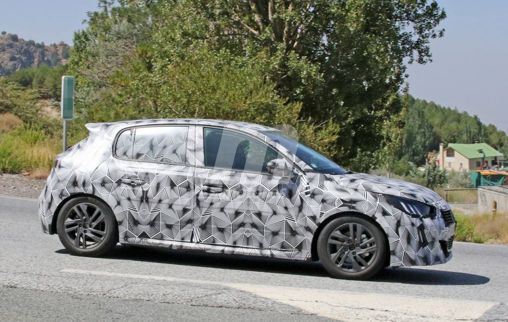 peugeot-208-2019-fotos-espia-201849857_7