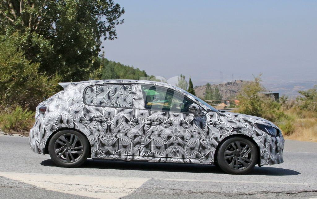 peugeot-208-2019-fotos-espia-201849857_8.jpg