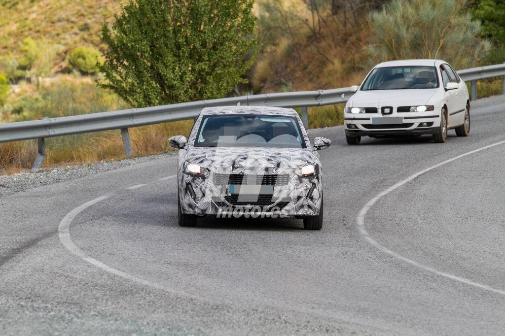 peugeot-208-fotos-espia-201850009_2.jpg