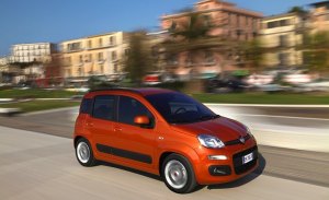 Italia - Agosto 2018: El Fiat Panda corta su racha de 79 victorias consecutivas