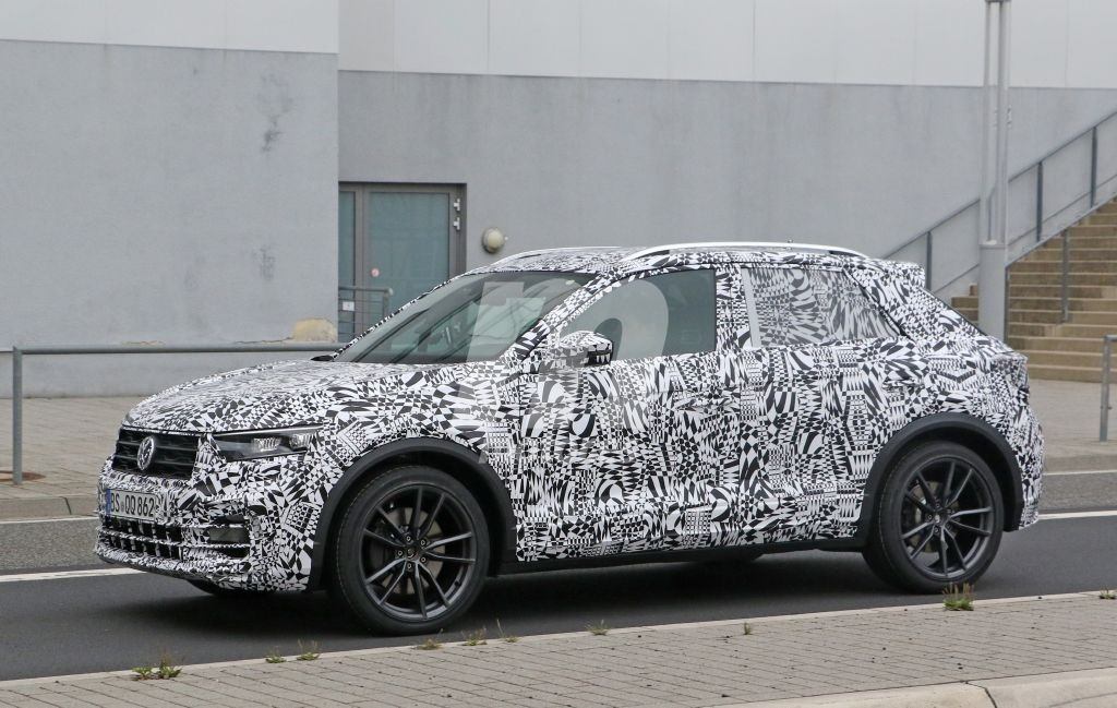 volkswagen-t-roc-r-201849821_17.jpg