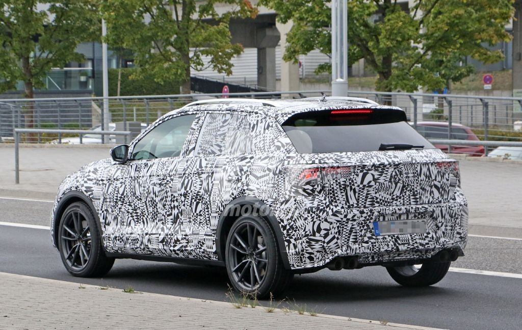 volkswagen-t-roc-r-201849821_20_1.jpg