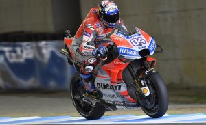 Dovizioso logra la pole en Japón, Márquez saldrá sexto
