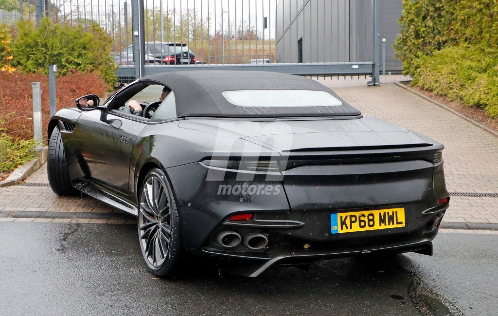 aston-martin-dbs-superleggera-volante-ca
