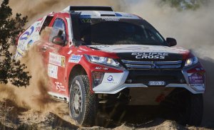 Dakar 2019: Cristina Gutiérrez estrena un nuevo Mitsubishi
