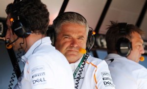 De Ferran: "Mi espíritu competitivo hace que la situación de McLaren me enfade"