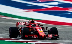 Raikkonen vuelve a la victoria y Hamilton no ata el título