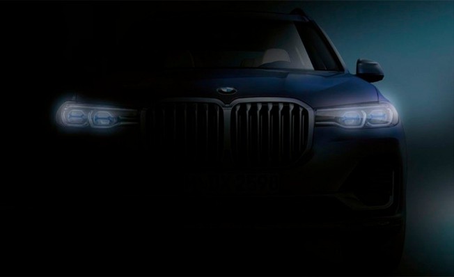 BMW X7 - frontal BMW X7 - frontal
