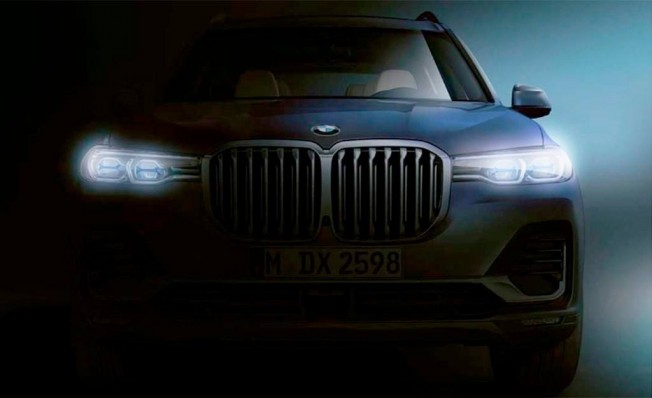 BMW X7 - frontal BMW X7 - frontal