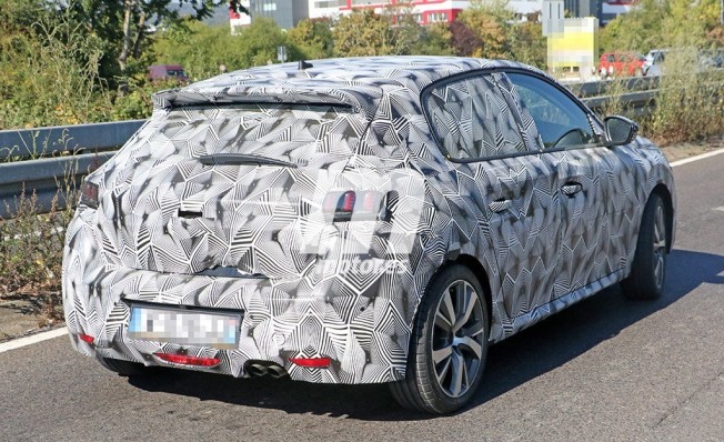 Peugeot 208 2019 - foto espía posterior Peugeot 208 2019 - foto espía posterior