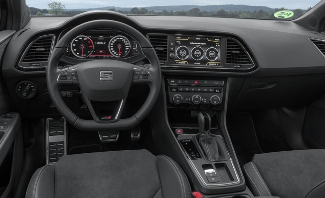 SEAT León ST Cupra Black Carbon - interior SEAT León ST Cupra Black Carbon - interior